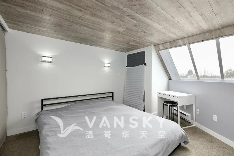 250403220747_03 1.jpg